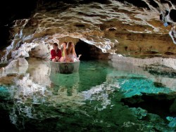 Jazerná jaskyňa Tapolca Tapolca
